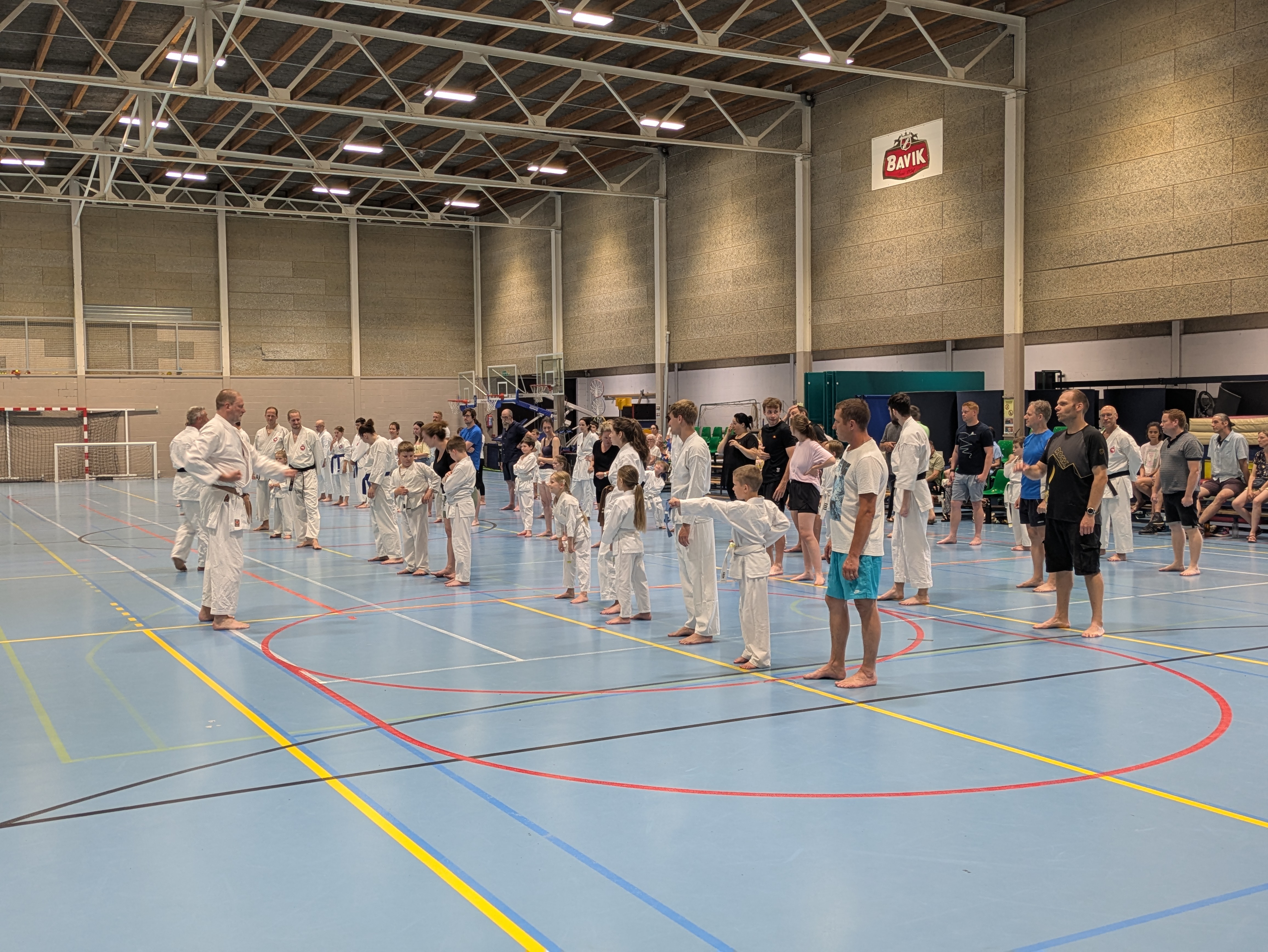 Familietraining 2026: Karate ontmoet gezelligheid en clubgeest
